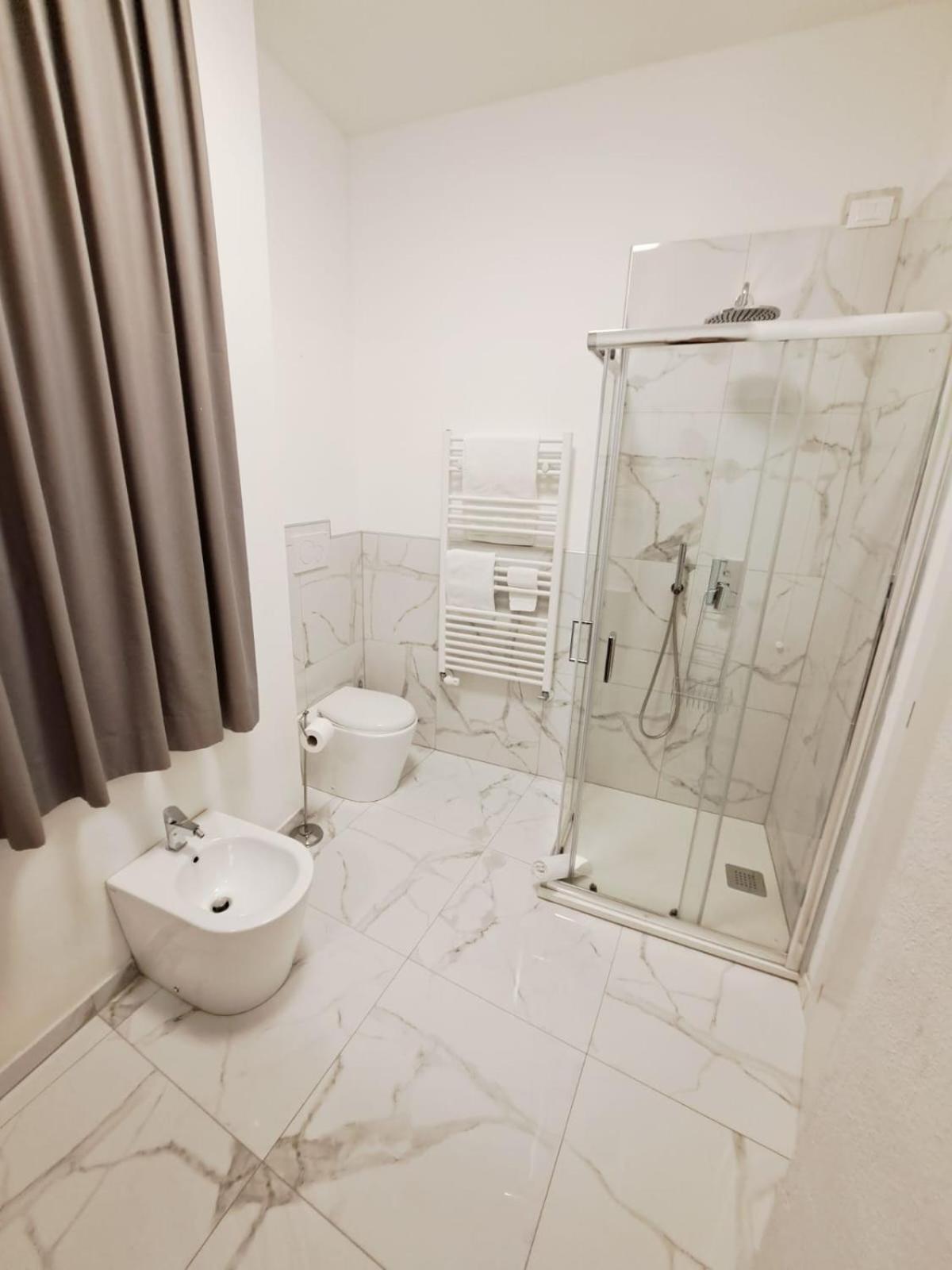 The Gallery Boutique Rooms Trieste Exterior foto
